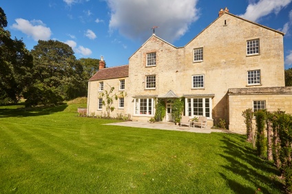 A Beautiful Overbury Home