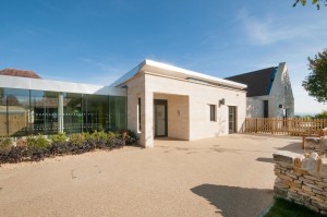 OV Sch New Entrance